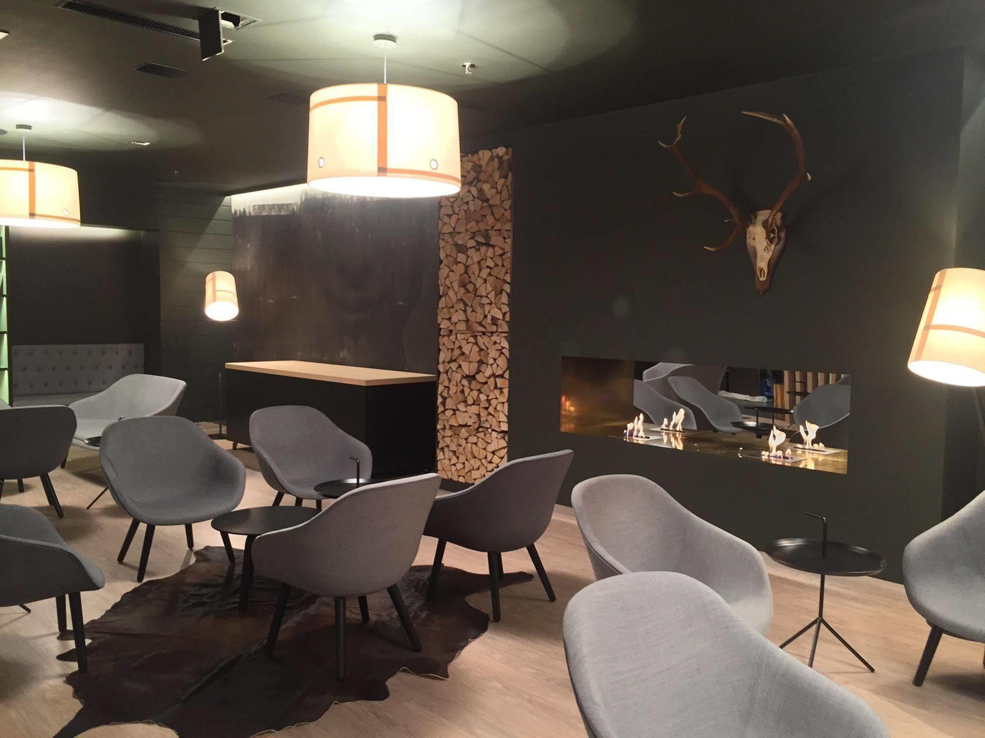 Ameron Flora Hotel 4*